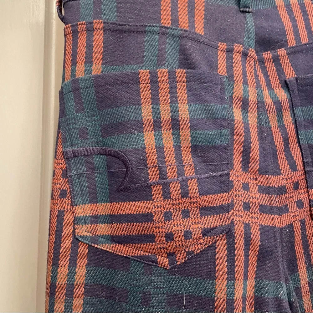 American Eagle Knit Flare Plaid Pants Size 8 - Picture 3 of 5